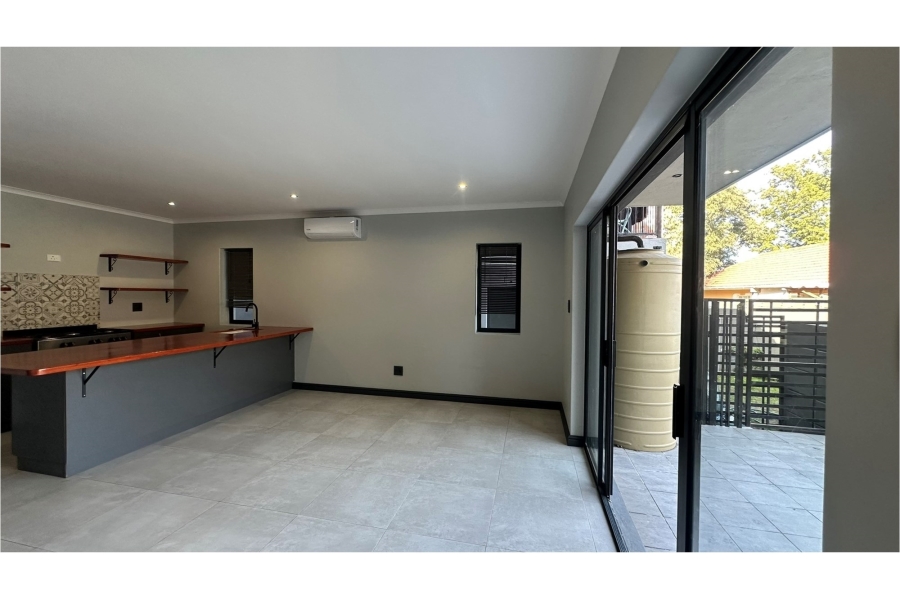 3 Bedroom Property for Sale in De Zoete Inval Western Cape